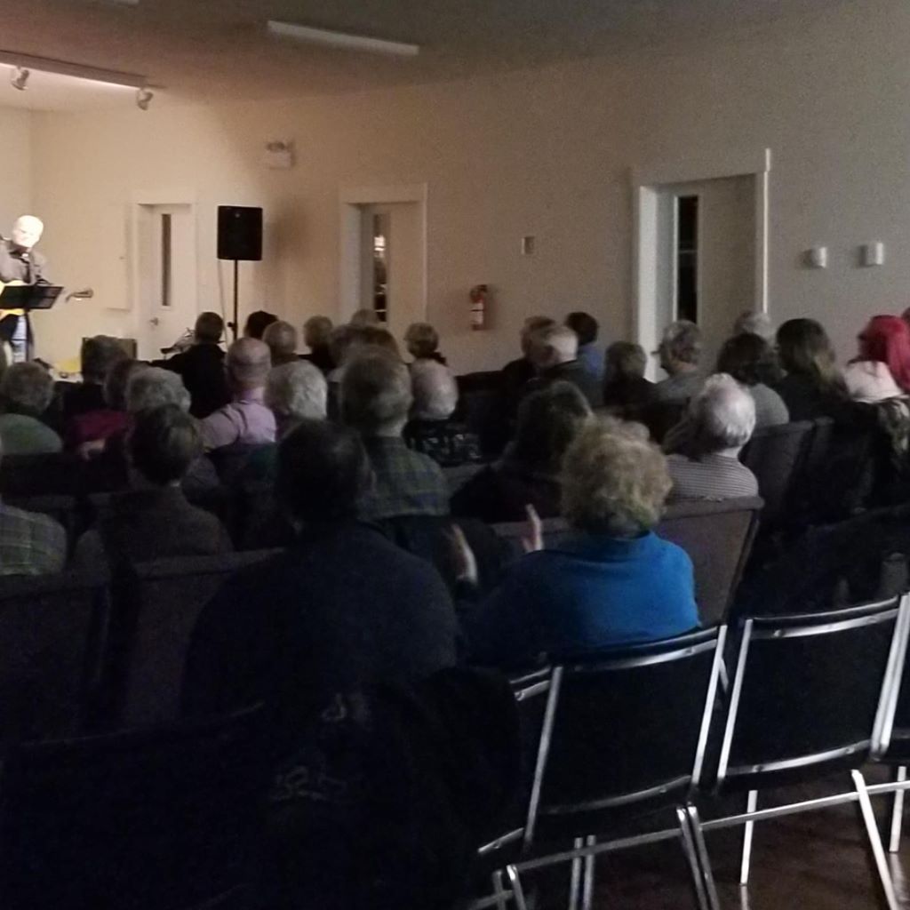 Spring cleanup volunteers